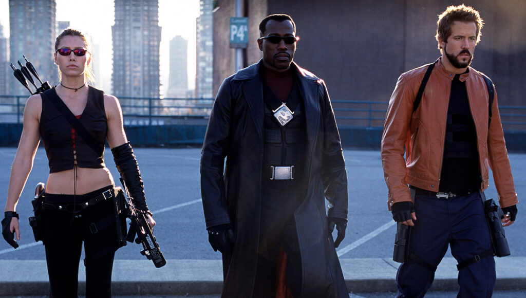 Wesley Snipes, Jessica Biel e Ryan Reynolds em Blade