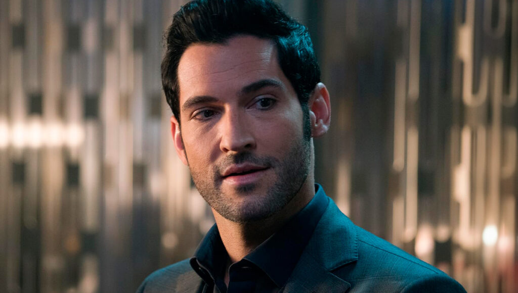 Tom Ellis como o protagonista Lucifer Morningstar em "Lúcifer"